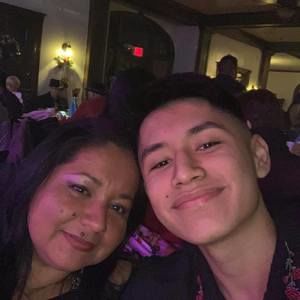 Meet your Posher, Max